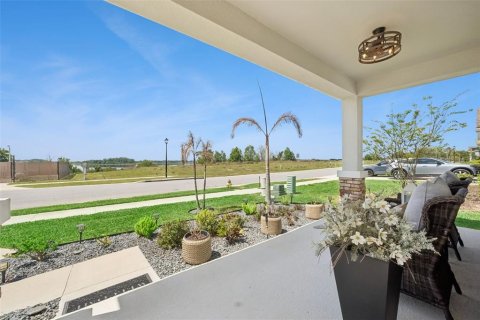Купить виллу или дом в Гроувленд, Флорида 7 комнат, 221.01м2, № 2225326 - фото 4