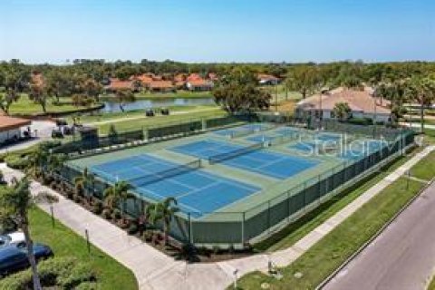 Casa en venta en Bradenton, Florida, 4 dormitorios, 249.07 m2 № 1900664 - foto 3