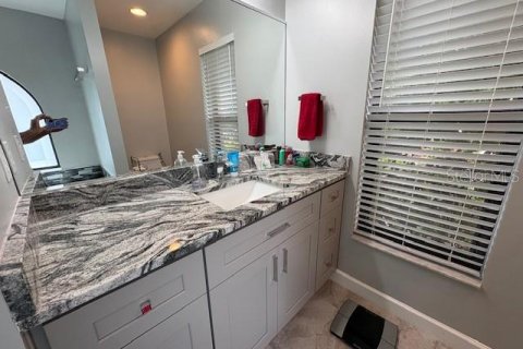 Casa en venta en Bradenton, Florida, 4 dormitorios, 249.07 m2 № 1900664 - foto 30