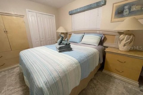 Casa en venta en Bradenton, Florida, 4 dormitorios, 249.07 m2 № 1900664 - foto 24