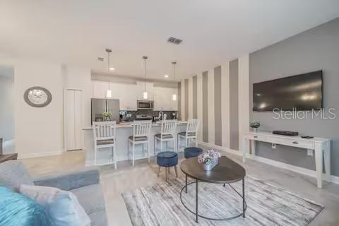 Adosado en venta en Davenport, Florida, 4 dormitorios, 177.81 m2 № 1832998 - foto 4