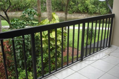 Снять в аренду кондоминиум в Майами, Флорида 1 спальня, 73.11м2, № 2001812 - фото 13