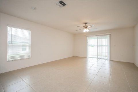 House in Mascotte, Florida 4 bedrooms, 171.96 sq.m. № 1843371 - photo 4