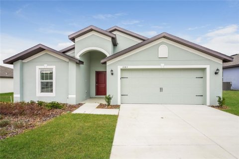 House in Mascotte, Florida 4 bedrooms, 171.96 sq.m. № 1843371 - photo 1