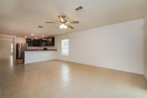 House in Mascotte, Florida 4 bedrooms, 171.96 sq.m. № 1843371 - photo 5
