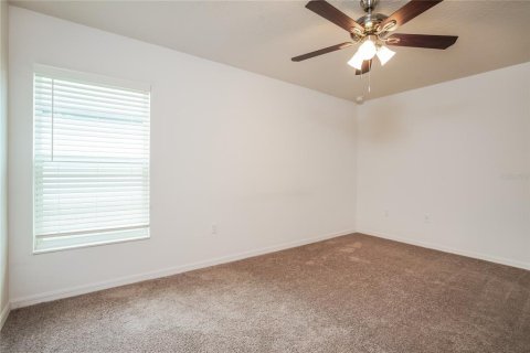 House in Mascotte, Florida 4 bedrooms, 171.96 sq.m. № 1843371 - photo 8