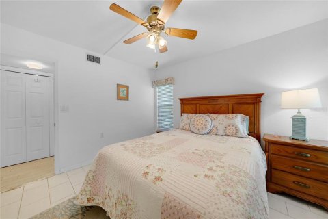 Condominio en venta en Punta Gorda, Florida, 2 dormitorios, 129.51 m2 № 1907428 - foto 29