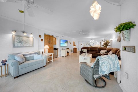 Condominio en venta en Punta Gorda, Florida, 2 dormitorios, 129.51 m2 № 1907428 - foto 18