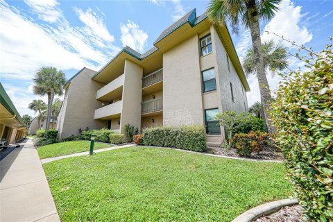 Condominio en venta en Punta Gorda, Florida, 2 dormitorios, 129.51 m2 № 1907428 - foto 2