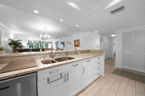 Condominio en venta en Punta Gorda, Florida, 2 dormitorios, 129.51 m2 № 1907428 - foto 8