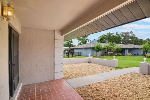 House in Tavares, Florida 3 bedrooms, 160.07 sq.m. № 1686513 - photo 9
