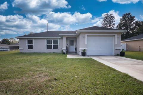 Casa en Summerfield, Florida 3 dormitorios, 97.83 m2 № 2095729
