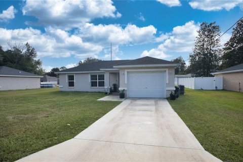 House in Summerfield, Florida 3 bedrooms, 97.83 sq.m. № 2095729 - photo 2