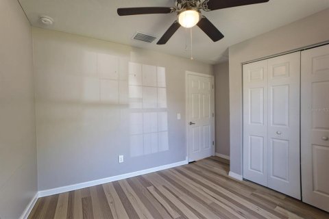 House in Summerfield, Florida 3 bedrooms, 97.83 sq.m. № 2095729 - photo 12