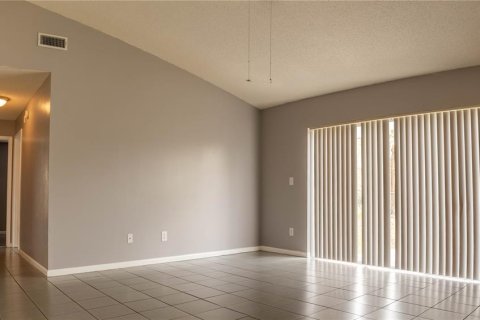 Снять в аренду виллу или дом в Орландо, Флорида 7 комнат, 130.43м2, № 1917535 - фото 12