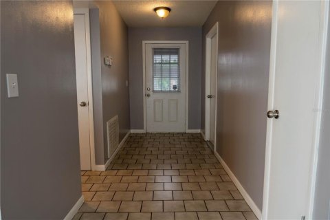 Снять в аренду виллу или дом в Орландо, Флорида 7 комнат, 130.43м2, № 1917535 - фото 4