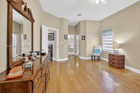 Купить виллу или дом в Пемброк-Пайнс, Флорида 4 спальни, 201.78м2, № 1970870 - фото 28