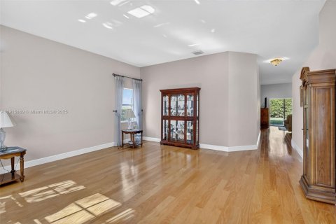 Купить виллу или дом в Пемброк-Пайнс, Флорида 4 спальни, 201.78м2, № 1970870 - фото 11