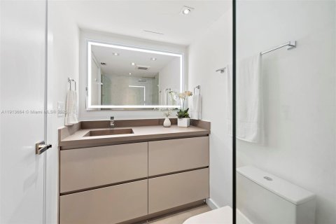 Copropriété à vendre à Miami Beach, Floride: 2 chambres № 1969006 - photo 16