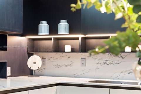 Copropriété à vendre à Miami Beach, Floride: 2 chambres № 1969006 - photo 28