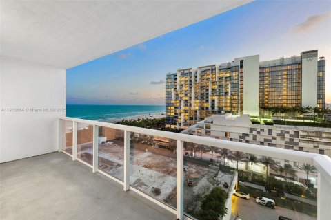 Copropriété à vendre à Miami Beach, Floride: 2 chambres № 1969006 - photo 2