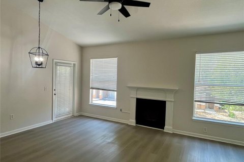Touwnhouse à louer à Tampa, Floride: 2 chambres, 109.16 m2 № 2115386 - photo 7