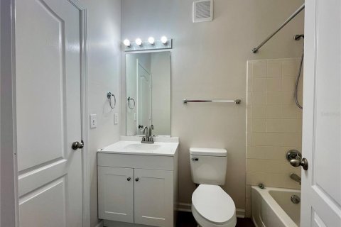 Touwnhouse à louer à Tampa, Floride: 2 chambres, 109.16 m2 № 2115386 - photo 19