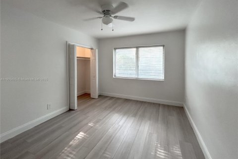 Appartement à louer à Miami, Floride: 1 chambre, 590.86 m2 № 1956290 - photo 9