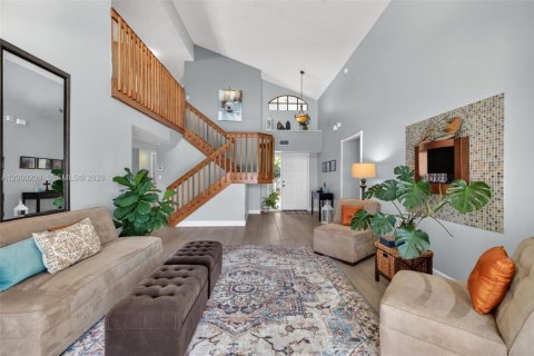 House in Davie, Florida 3 bedrooms, 194.35 sq.m. № 2064970 - photo 7