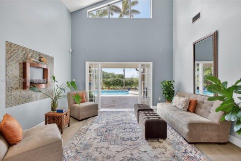 House in Davie, Florida 3 bedrooms, 194.35 sq.m. № 2064970 - photo 5