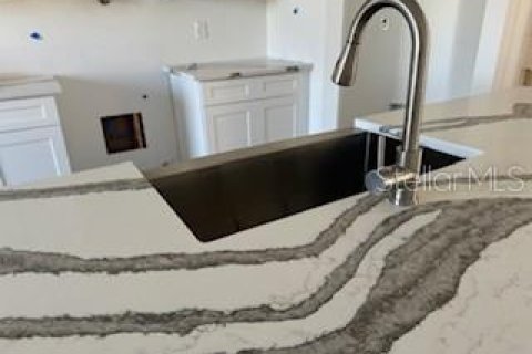 Casa en venta en Punta Gorda, Florida, 4 dormitorios, 213.86 m2 № 1564656 - foto 2