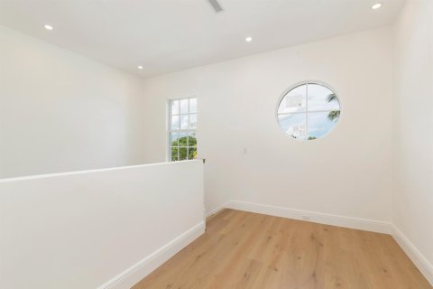 Villa ou maison à vendre à West Palm Beach, Floride: 5 chambres, 427.16 m2 № 2410990 - photo 3