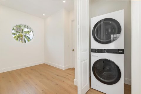 Villa ou maison à vendre à West Palm Beach, Floride: 5 chambres, 427.16 m2 № 2410990 - photo 7