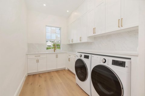 Villa ou maison à vendre à West Palm Beach, Floride: 5 chambres, 427.16 m2 № 2410990 - photo 5