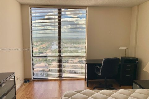 Купить кондоминиум в Холливуд, Флорида 2 спальни, 113.43м2, № 1959477 - фото 23