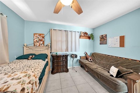 House in Port Charlotte, Florida 4 bedrooms, 199.18 sq.m. № 1421951 - photo 30