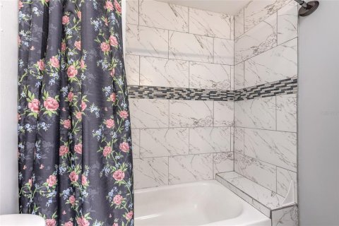 Casa en venta en Port Orange, Florida, 3 dormitorios, 188.31 m2 № 1778645 - foto 11