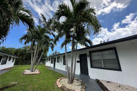 Appartement à louer à Hallandale Beach, Floride: 2 chambres № 2385082 - photo 28