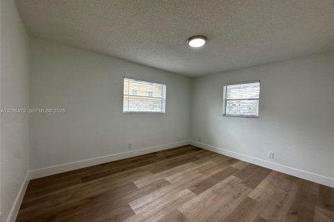 Appartement à louer à Hallandale Beach, Floride: 2 chambres № 2385082 - photo 18