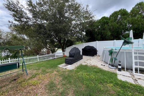 House in Tampa, Florida 3 bedrooms, 110.18 sq.m. № 1901845 - photo 29
