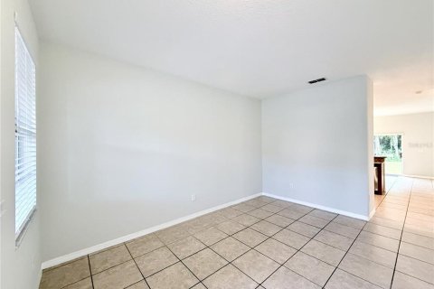 Touwnhouse à vendre à Orlando, Floride: 3 chambres, 154.31 m2 № 2303357 - photo 6
