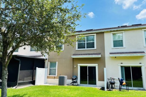 Touwnhouse à vendre à Orlando, Floride: 3 chambres, 154.31 m2 № 2303357 - photo 4