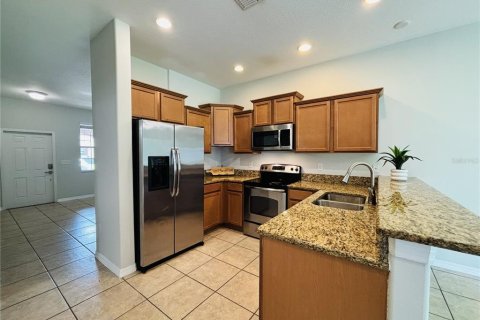 Touwnhouse à vendre à Orlando, Floride: 3 chambres, 154.31 m2 № 2303357 - photo 9