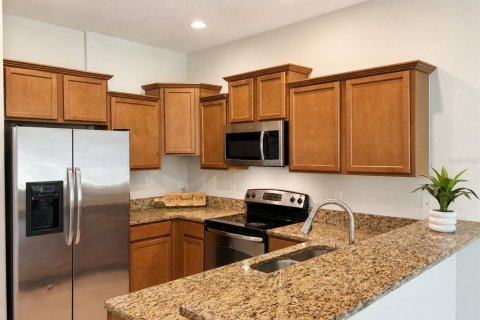 Touwnhouse à vendre à Orlando, Floride: 3 chambres, 154.31 m2 № 2303357 - photo 13