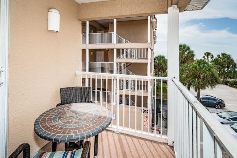Condominio en venta en Indian Rocks Beach, Florida, 2 dormitorios, 131.46 m2 № 1670784 - foto 14