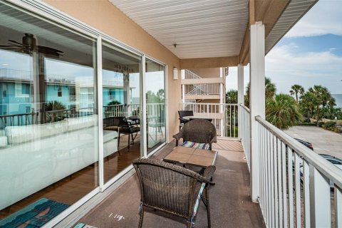 Condominio en venta en Indian Rocks Beach, Florida, 2 dormitorios, 131.46 m2 № 1670784 - foto 15