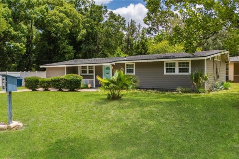House in Jacksonville, Florida 4 bedrooms, 158.03 sq.m. № 1780733 - photo 1