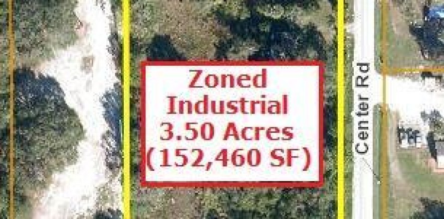 Commercial property in Fort Pierce, Florida № 741984