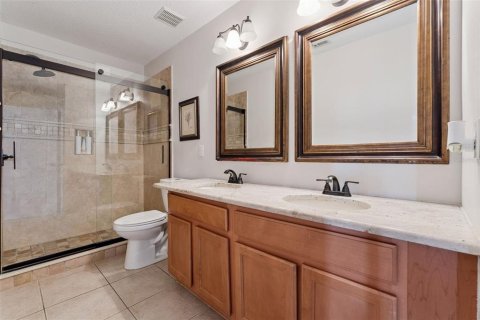 Casa en venta en Orlando, Florida, 4 dormitorios, 277.59 m2 № 2115247 - foto 26
