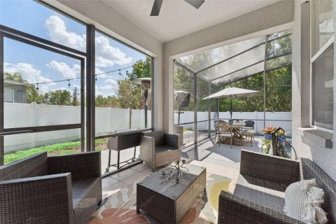 Casa en venta en Orlando, Florida, 4 dormitorios, 277.59 m2 № 2115247 - foto 27
